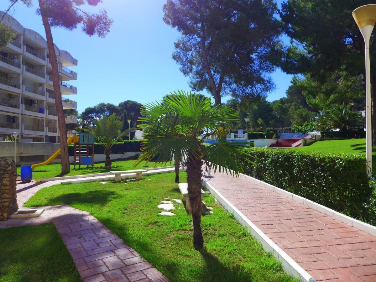 Cataluna Study Salou Bagian luar foto